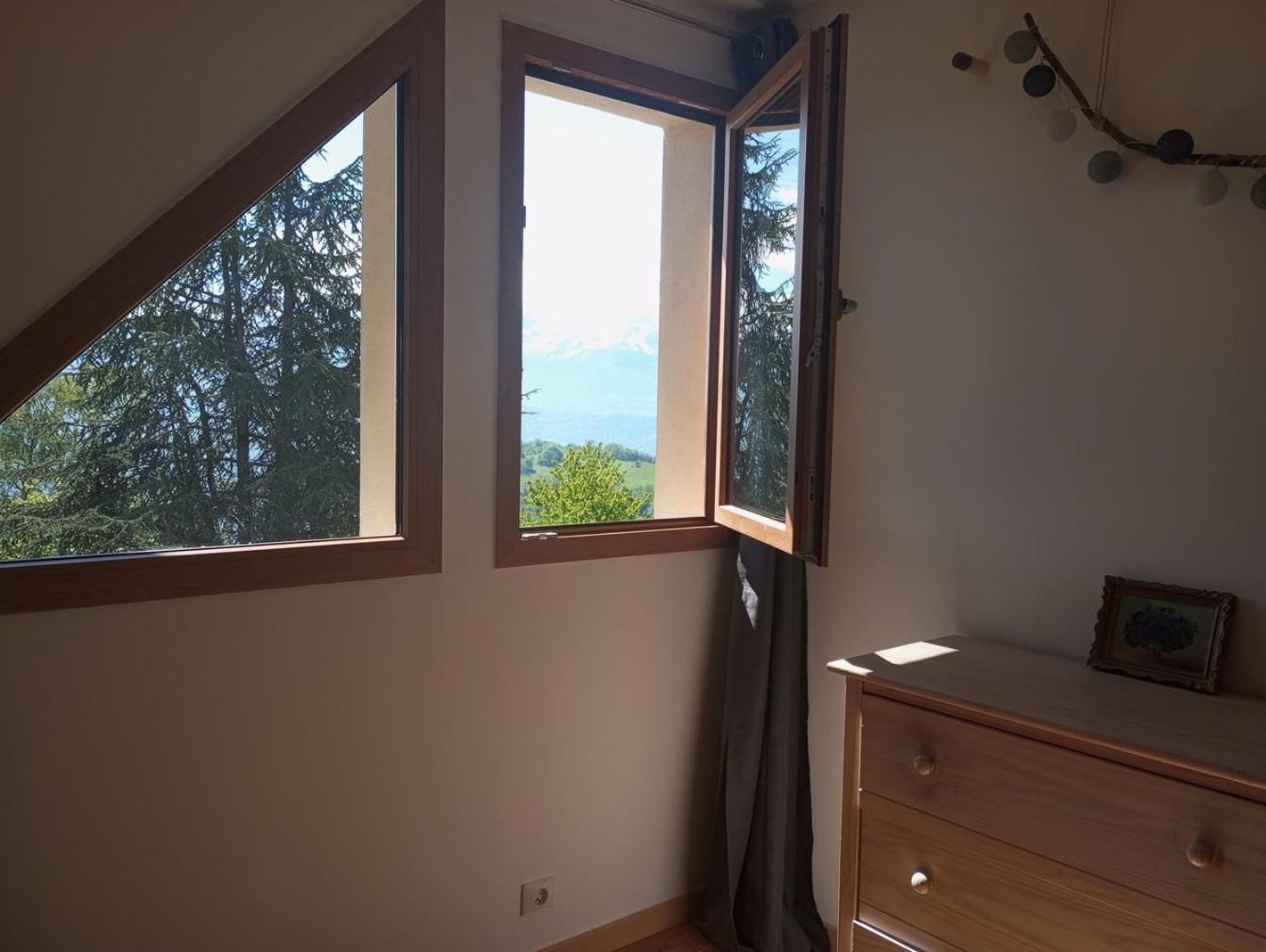 Maison Familiale En Montagne Avec Vue Merveilleuse Sur Le Massif De Belledonne Saint-Bernard  Eksteriør bilde